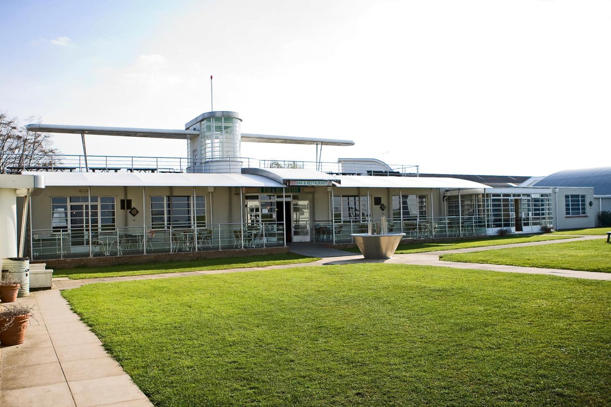 Hotel The Aviator Sywell